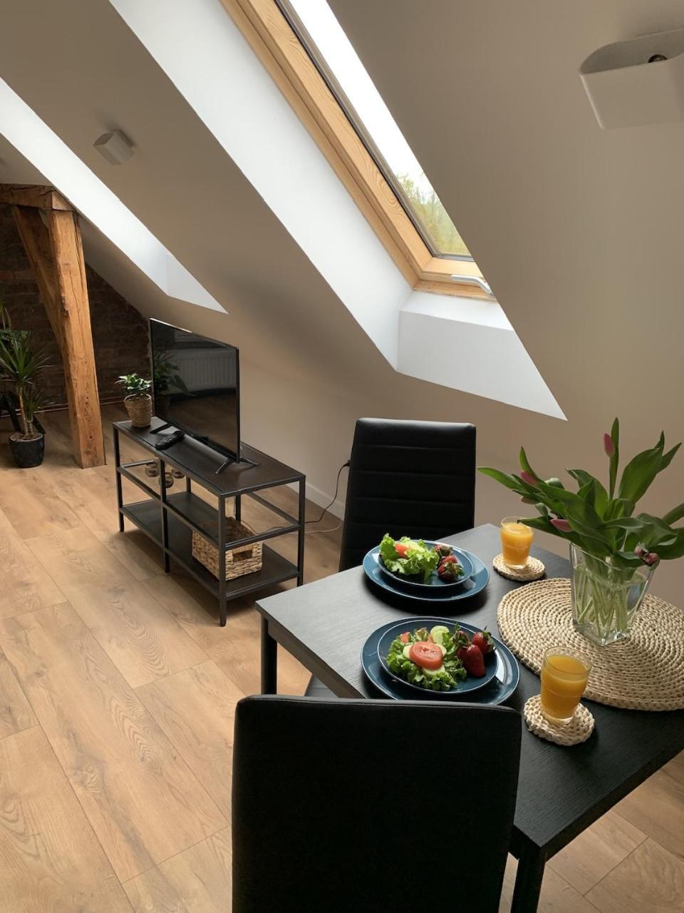 Apartamenty Astor - Ksiezycowy Szczawno-Zdroj Exteriör bild